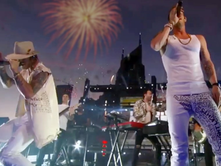 FGL & The Chainsmokers on Rooftop For CMT Music Awards